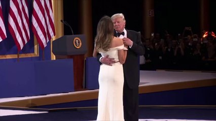 Melania Trump throws serious shade on her husband on Twitter