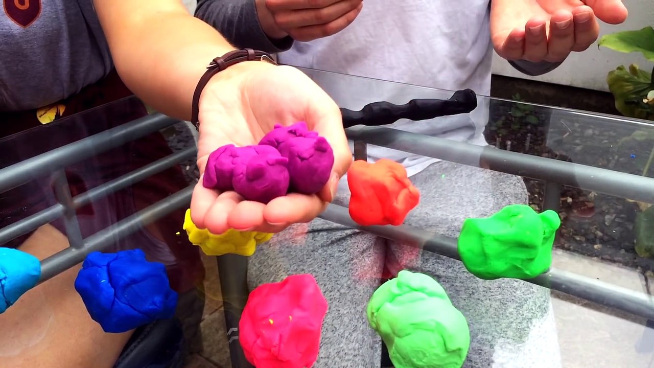 HARRY POTTER PLAY-DOH CHALLENGE! (with LaurasAlwaysPottering)