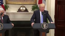 האם זה מקרי? נשיא ארה״ב דונלד טראמפ בעניבה כחול לבן נפגש עם אבו מאזן