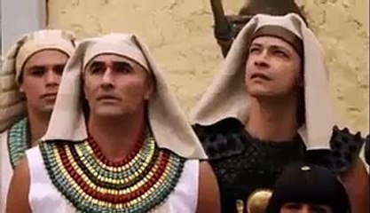 Ramses ordena ejecutar a varios hebreos, pero justo pasa esto....