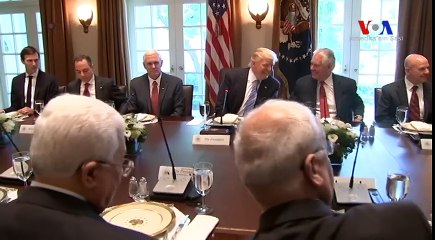 Trump Beyaz Saray’da Abbas ile Görüştü