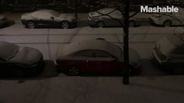 Here's a timelapse of the snowstorm as it blankets NYC with snow
