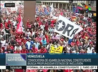 Venezuela: entrega Maduro a CNE decreto a convocatoria constituyente