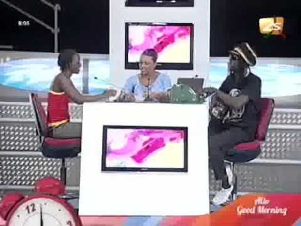 Yoro en Style Bob Marley - Good Morning - 11 Mai 2012 - Partie 1