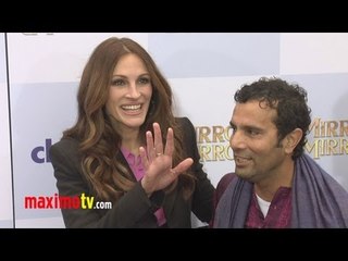 Julia Roberts at "Mirror Mirror" Premiere Arrivals