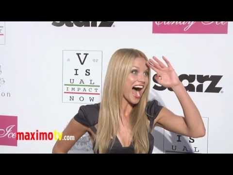 Ellen Hollman SPARTACUS at Visual Impact Now Charity Event 2012 Arrivals
