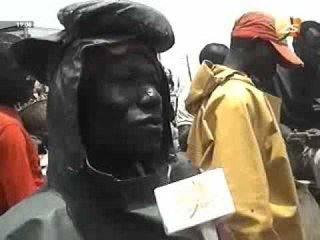 Focus sur les dockers des quais de pêche - Xibaar Yi du 07 Mai 2012 Soir
