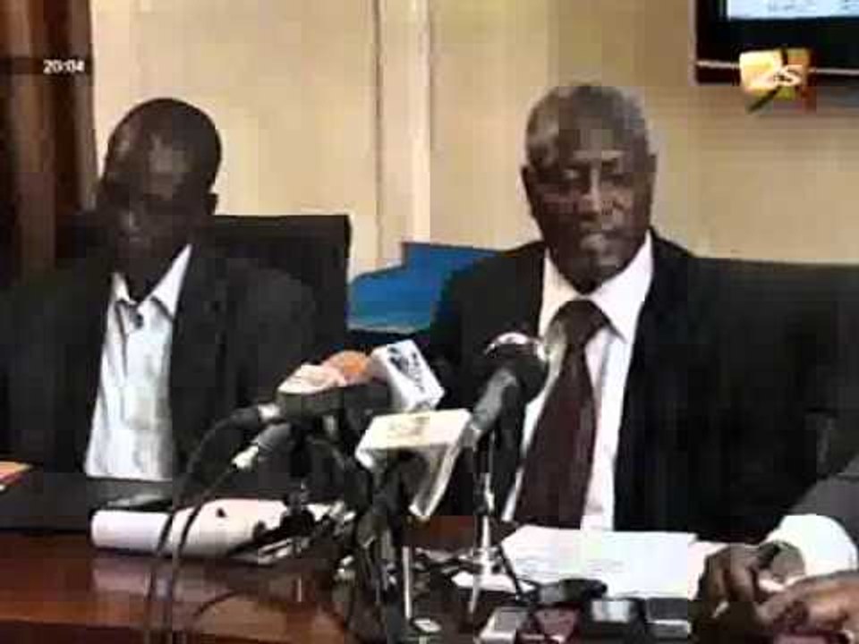 Réaction du DG COSAMA sur le problème du bateau Sitoé - Jt français du 02 Mai 2012