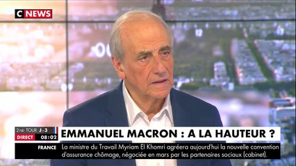 Manuel Valls regrette la présence de Marine Le Pen au second tour