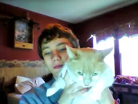 Hanging Out with da FAT Cat!