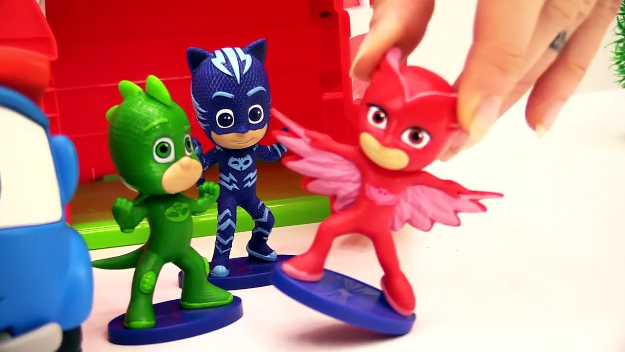 #türkçeizle.Leo Junior ve Pijamaskeliler oyuncakları kurtarıyor.#erkekçocukvideoları - YouTube