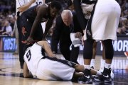 La blessure au genou de Tony Parker lors du Game 2 face à Houston