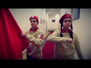 RAW: Russian cadets take part in Mannequin challenge with pop singers