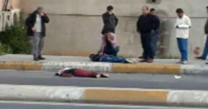 Katil Zanlısı, Öldürdüğü Eşinin Cesedinin Yanına Yatırılarak Kelepçelendi