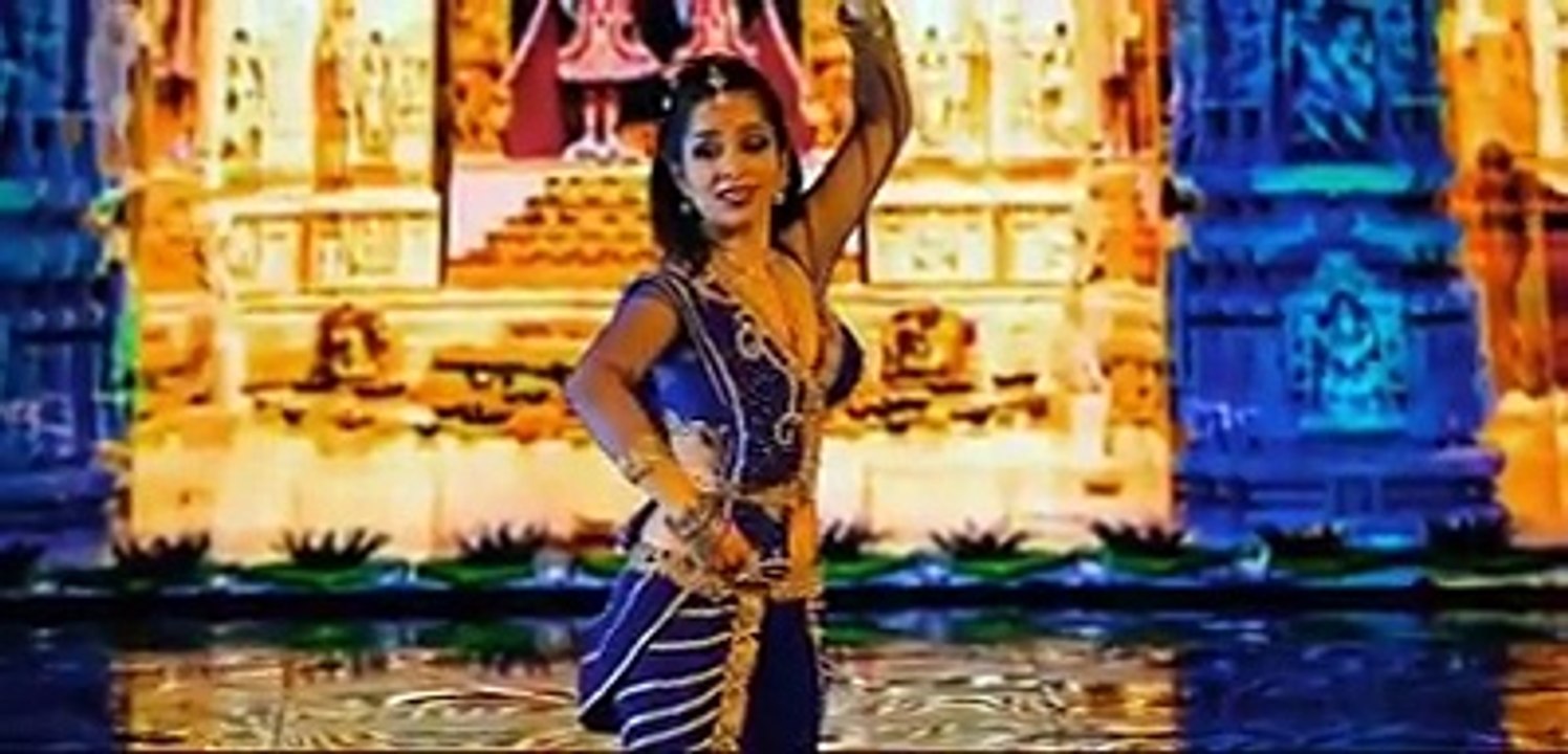 Santhiramuki Raa Raa song Stunning Dance Performance