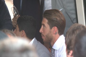 Descargar video: Sergio Ramos y otros famosos en la Feria de Abril