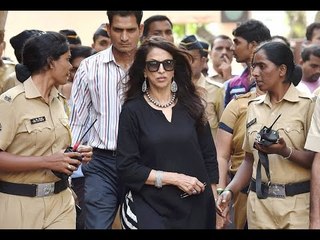 SC stays proceedings against Shobhaa De