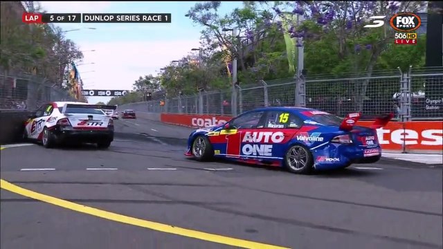 V8 Supercar Dunlop Series 2016. Race 1 Homebush Street Circuit. Traffic Jam