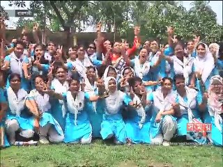 দেশজুড়ে এসএসসি'তে ভালো ফল করা শিক্ষার্থীদের উল্লাস