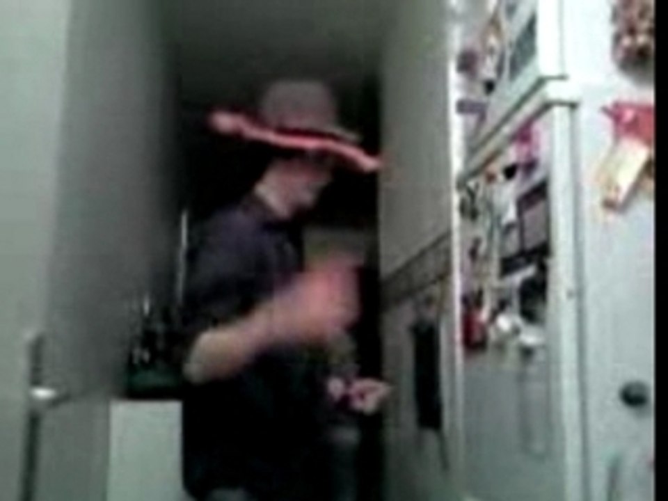 Dave bourré crak ac son chapeau