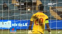 Huỳnh Tấn Sinh ghi bàn giúp U19 Việt Nam thắng 4-1 Timor Leste