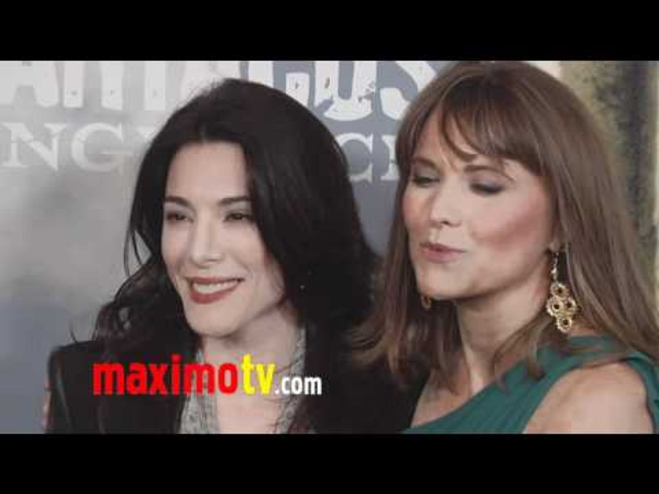 Jaime Murray and Lucy Lawless at "Spartacus: Vengeance" Premiere ARRIVALS