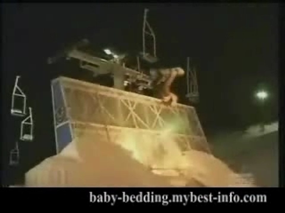 098 - Snowboarder Brilliantly Faceplants on a Ramp
