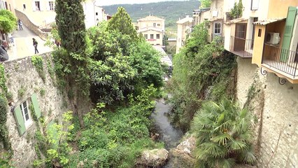 Moustiers-Sainte-Marie : selon les habitants, leur village est le plus beau !