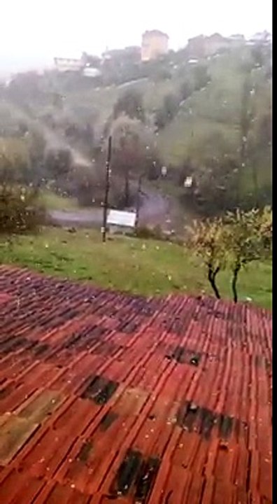 nisanda kar yağışı