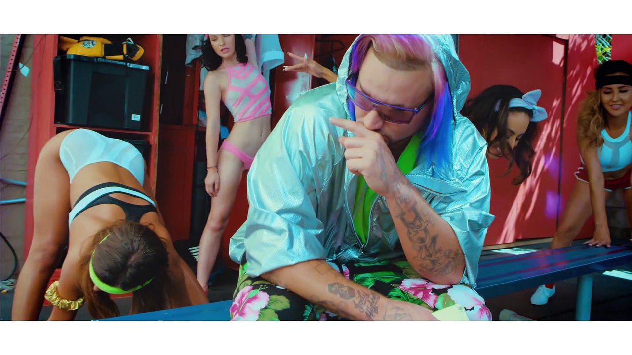 Flux Pavilion - Who Wants To Rock feat. RiFF RAFF