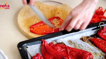 Kırmızı Biberli Domates Sosu Tarifi