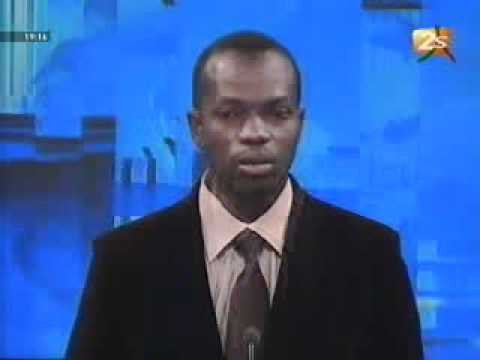Crise scolaire le Pdt des assises nationales s'implique JT wolof du 24 avril 2012