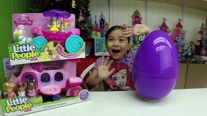 LITTLE PEOPLE DISNEY PRINCESS CARRIAGE & AIning The Little