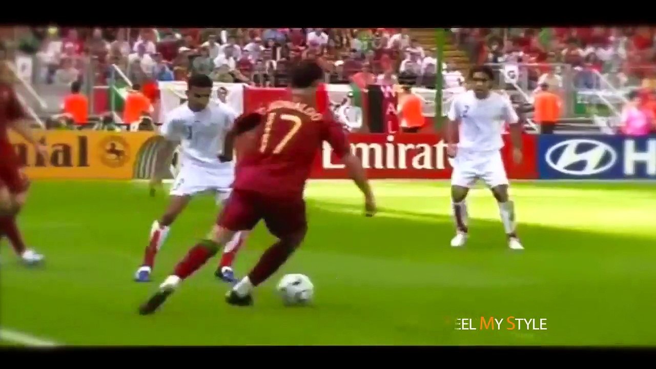 Ronaldinho & Cristiano Ronaldo ● Crazy Skills