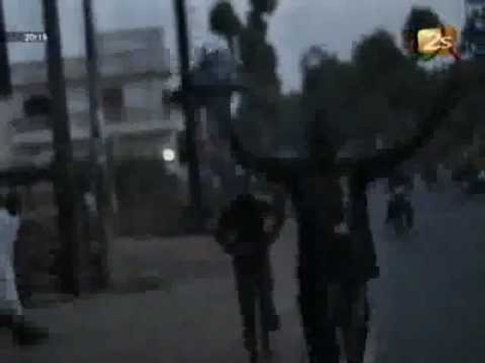 La victoire Balla Gaye 2 - au domicile de l'oncle de Balla Gaye 2 - JT français 23-04-2012