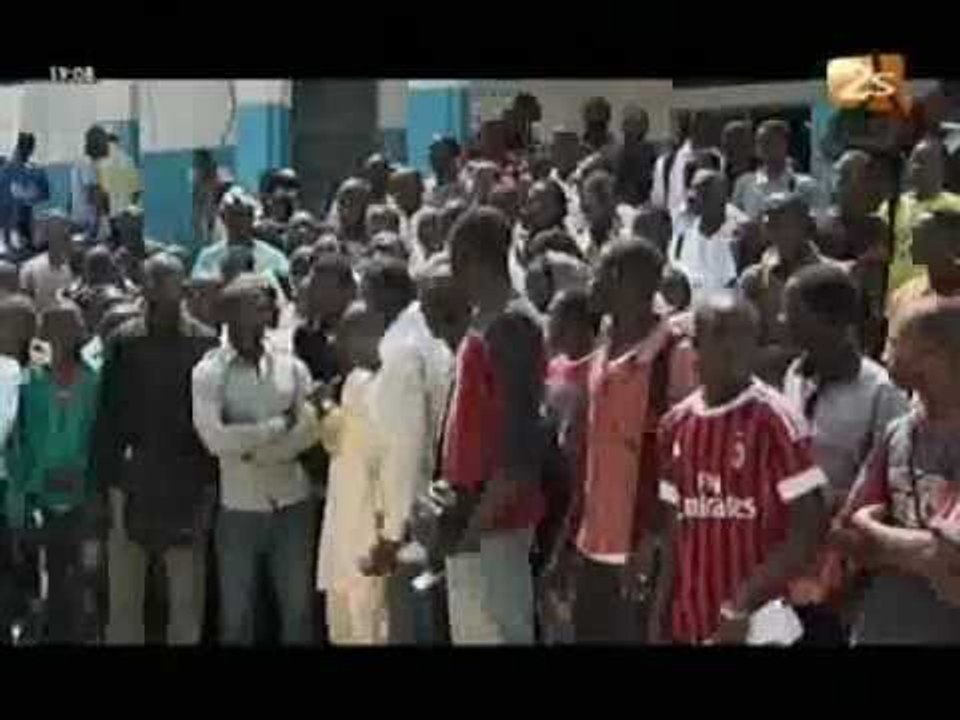 Les problémes de logements et de nourritures recommencent à l'UCAD - JT wolof du 23-04-2012