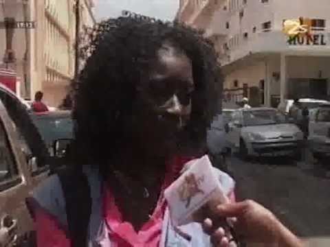 Reportage sur la journée Mondiale du livre - JT wolof du 23-04-2012