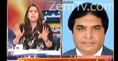 haroon Rasheed fighting with haneef Abbasi.Using abusive language?