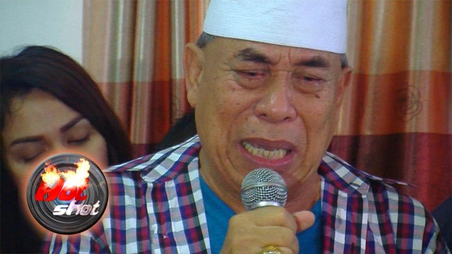 Tangis Haru Latief Sitepu di Ulang Tahun Pernikahannya - Hot Shot 05 Mei 2017