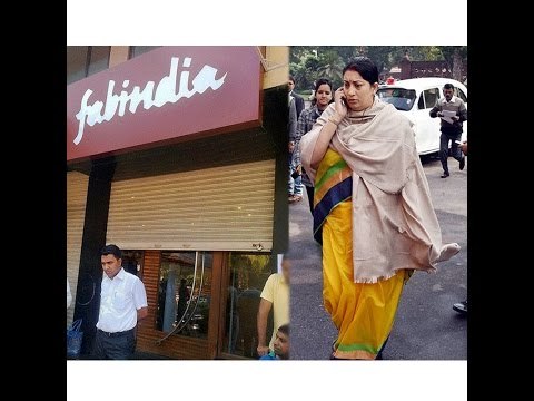Smriti Irani Caught Camera In Goa's Fabindia Trial Room