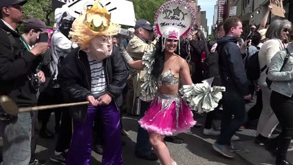 Protesto em Nova York contra presença de Trump