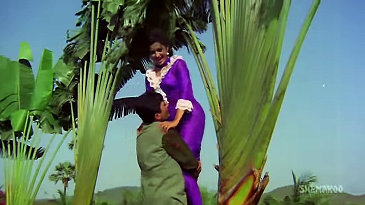 Gulabi Aankhein Jo Teri - Rajesh Khanna Songs {HD} - The Train - Mohd Rafi