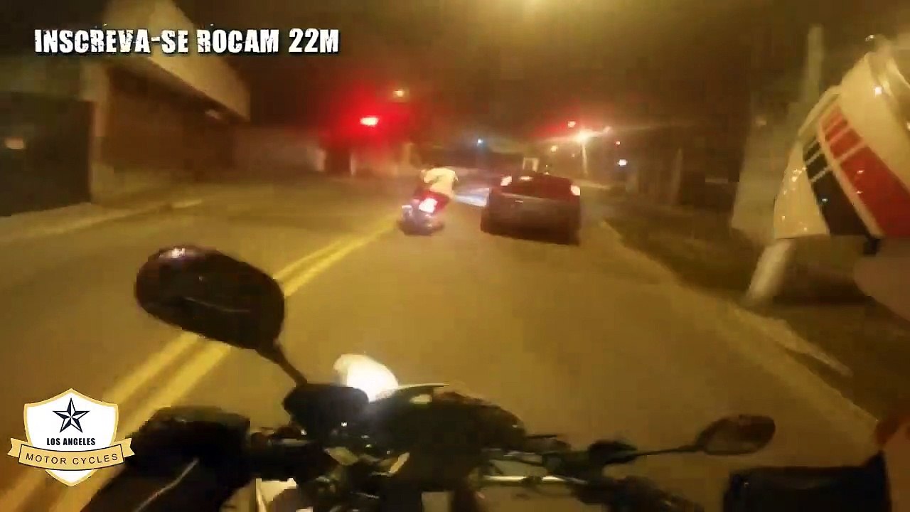 Motorcycle Police chases helmet cam Brazil   motor accasd