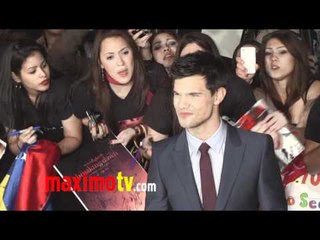 Taylor Lautner "Breaking Dawn Part 1" World Premiere ARRIVALS
