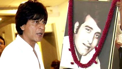 Shah Rukh Khan At Vinod Khanna's Prayer Meet