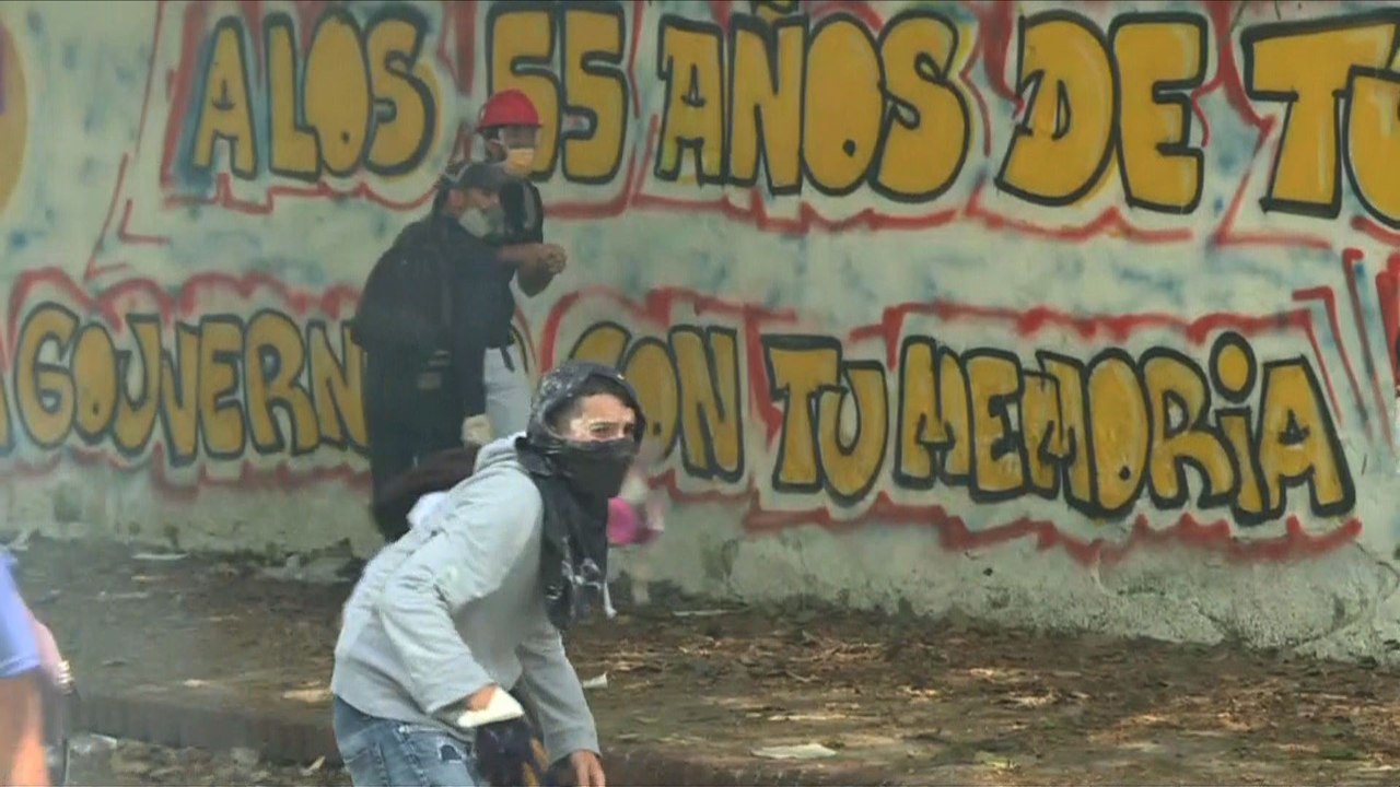 Venezuela : affrontements entre policiers et étudiants