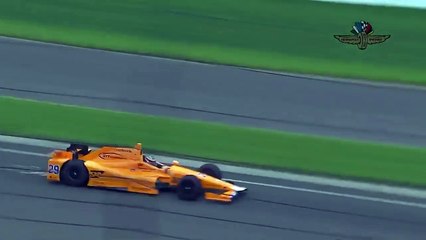 500 miles d'Indianapolis : Fernando Alonso percute 2 oiseaux