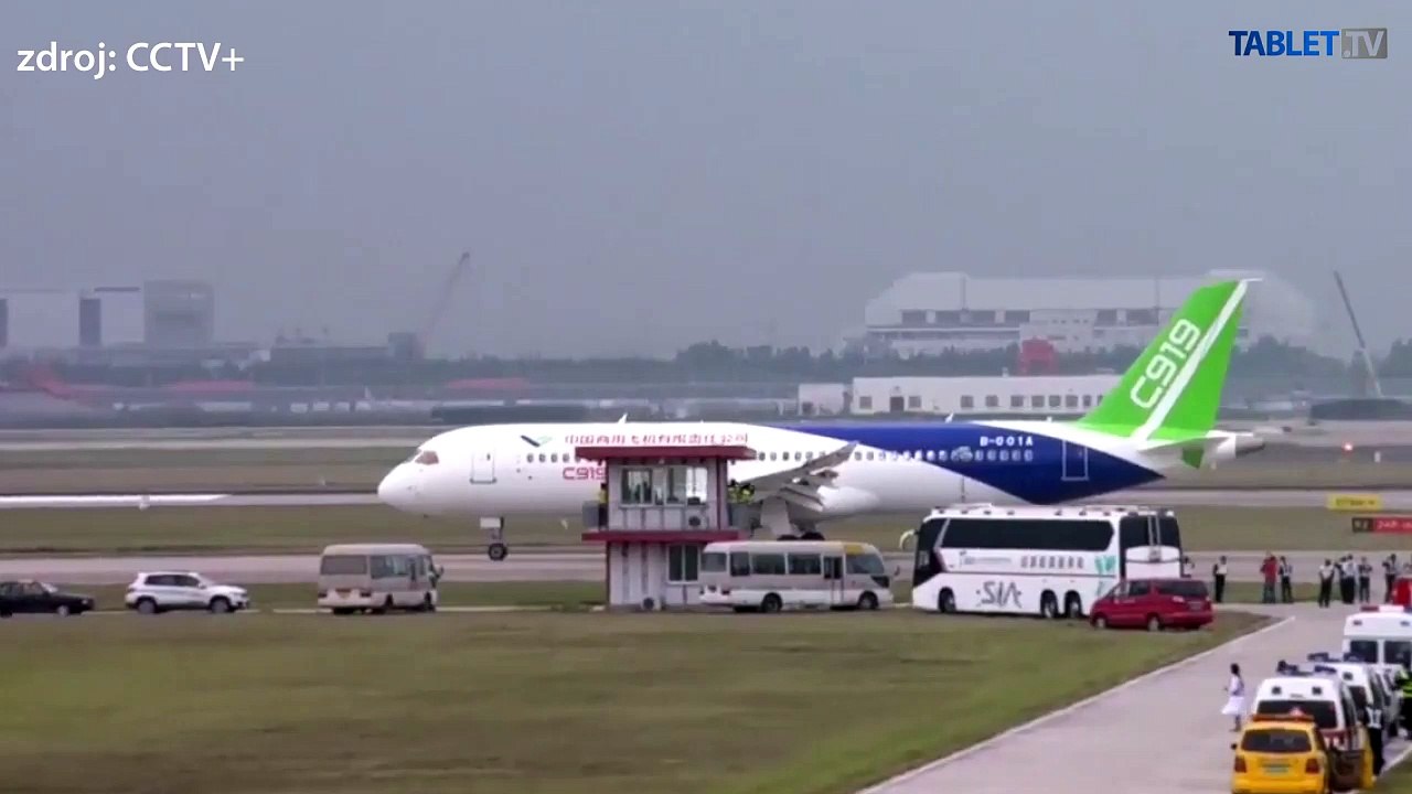 Čína predstavila dopravné lietadlo vlastnej výroby