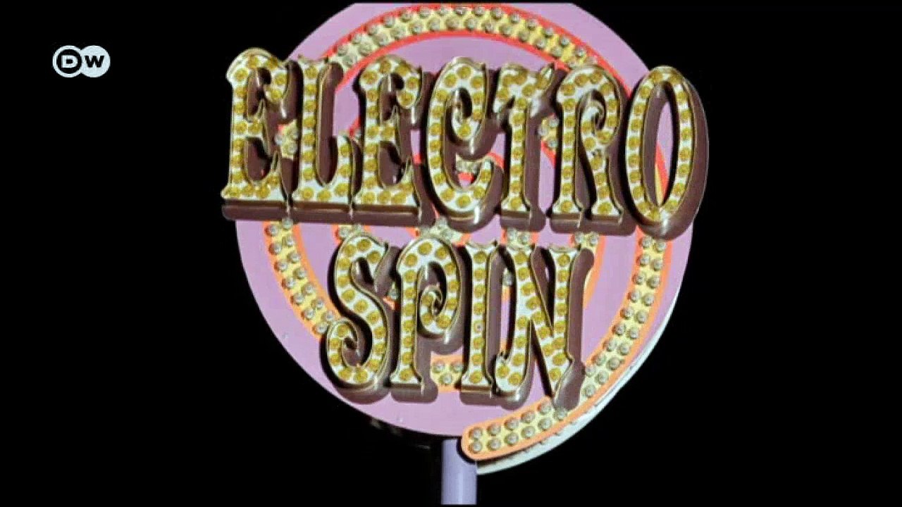 Fotografien von Freizeitparks bei Nacht | DW Deutsch