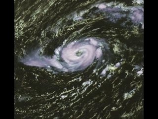 Menacés mais libres